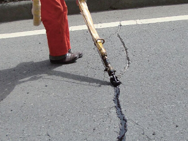 道路灌縫膠價格參差不齊如何選？